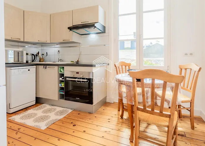 Les Mouettes C.l.s Apartman Deauville