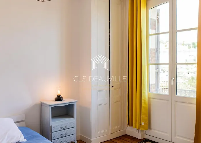 Les Mouettes C.l.s Deauville